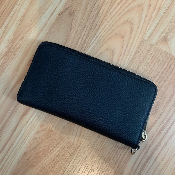 Michael Kors MK wallet - Picture 2 of 3